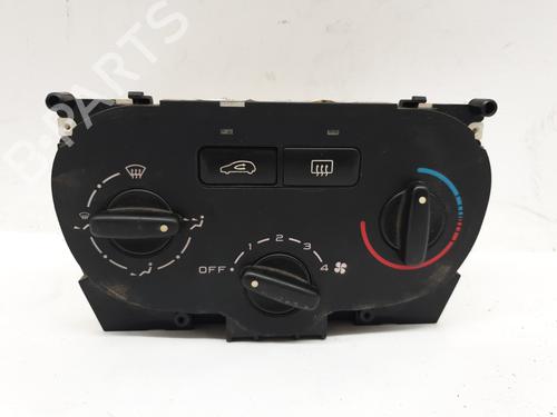 Used Climate control Climate control PEUGEOT 307 (3A/C) 1.4 HDi (68 hp) 27174585 27174585