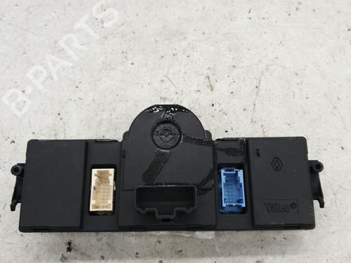 Climate control RENAULT SCÉNIC II (JM0/1_) 1.9 dCi | BP22884728I5 
