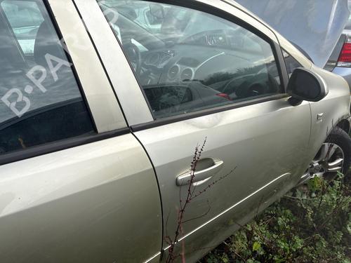 Used Right front door Right front door OPEL CORSA D (S07) 1.4 (L08, L68) (90 hp) 39728424 39728424