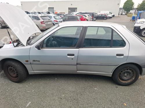 Brugte PEUGEOT 306 Hatchback (7A, 7C, N3, N5) 4835452