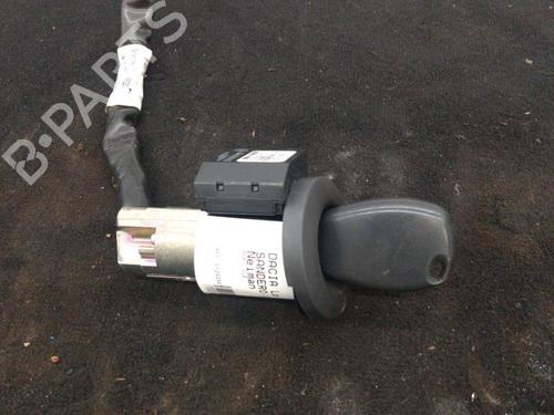 Used Ignition barrel Ignition barrel DACIA SANDERO 1.2 16V (75 hp) 22872110 22872110