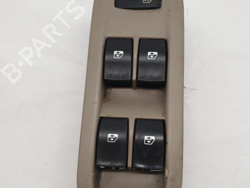 Used Switch RENAULT SCÉNIC II (JM0/1_) 1.5 dCi (JM1E, JM16) (106 hp) 27890825