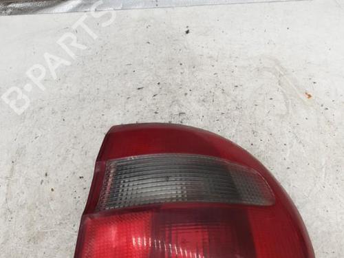 Used Right taillight VOLVO V40 Estate (645) 2.0 (140 hp) 22870335