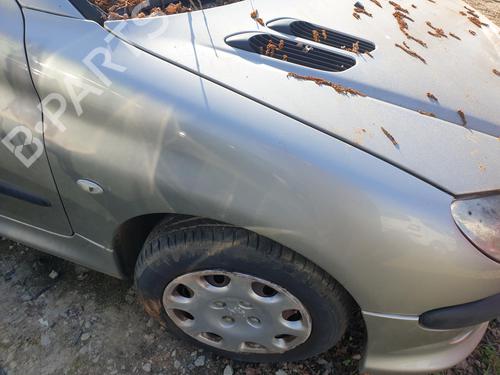 Used Right front fenders Right front fenders PEUGEOT 206 SW (2E/K) 1.4 HDi (68 hp) 33571436 33571436