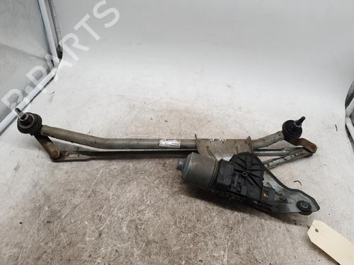 viskermotor-vindrute-dacia-sandero-2008-32360304 main image