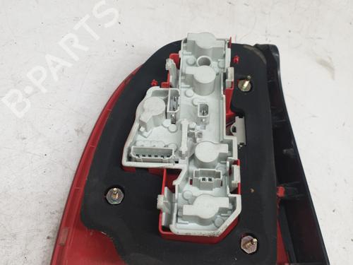 Used Right taillight Right taillight 38440999 38440999