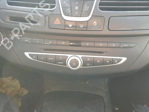 Radio RENAULT LAGUNA III (BT0/1) 2.0 dCi (BT01, BT08, BT09, BT0E, BT0K, BT12, BT1C, BT1D,... | BP29429970E6 