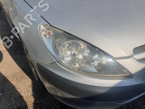 right-headlight-peugeot-307-3ac-2000-2001-2002-2003-2004-2005-2006-2007-2008-2009-2010-2011-2012-37250377 main image