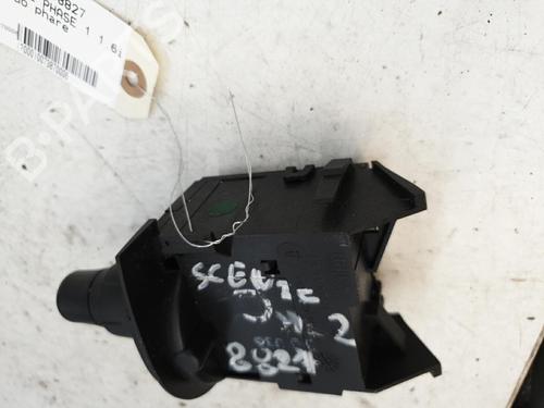 Used Switch RENAULT SCÉNIC II (JM0/1_) 1.6 (JM0C, JM0J, JM1B) (113 hp) 22871874