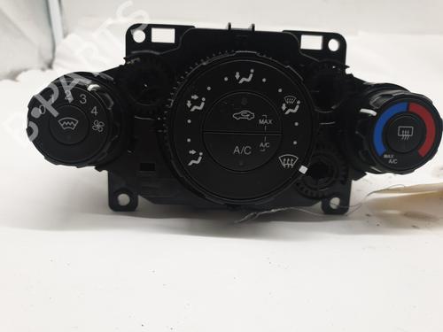 Used Climate control FORD FIESTA VI (CB1, CCN) 1.5 TDCi (75 hp) 27725269