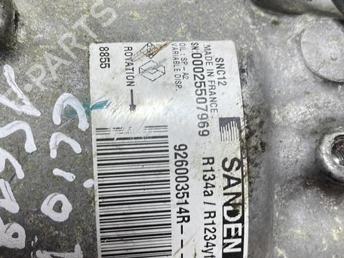 Used AC compressor AC compressor RENAULT CLIO V (B7_) 1.5 Blue dCi 85 (B7AG) (86 hp) 22881850 22881850