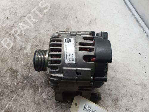 Używane Alternator PEUGEOT 206 Hatchback (2A/C) 1.4 HDi eco 70 (68 hp) 30611436