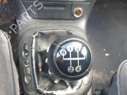 Used Shift knob Shift knob OPEL VECTRA B Hatchback (J96) 1.8 i 16V (F68) (116 hp) 28415863 28415863