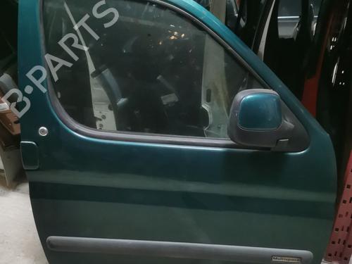 Used Right front door CITROËN BERLINGO / BERLINGO FIRST MPV (MF_, GJK_, GFK_) 2.0 HDI 90 (MFRHY) (90 hp) 22886845