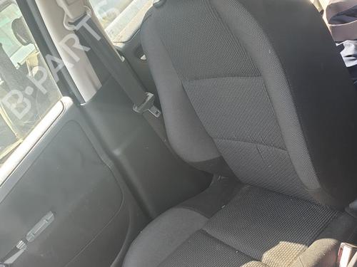 Stol høyre foran PEUGEOT 207 SW (WK_) 1.6 HDi (90 hp) 28570298