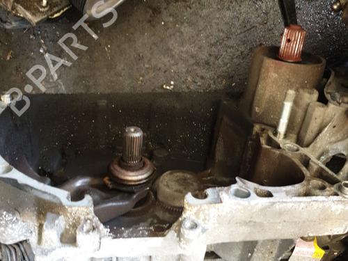 Used Gearbox Gearbox RENAULT CLIO I (B/C57_, 5/357_) 1.9 D (B/C/S576, B/C/S57L) (64 hp) 23832568 23832568