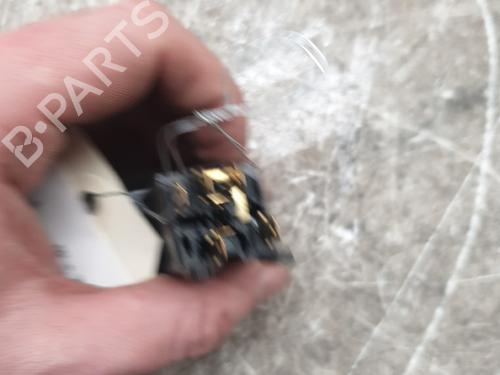 Used Switch Switch PEUGEOT 106 II (1A_, 1C_) 1.4 i (75 hp) 33948131 33948131