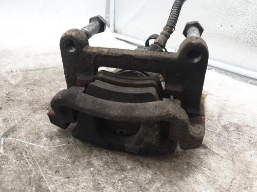 Used Right rear brake caliper Right rear brake caliper RENAULT TRAFIC II Bus (JL) 2.0 dCi 90 (JL00, JL01, JL0H, JL0M, JL0P, JL0S) (90 hp) 29330112 29330112