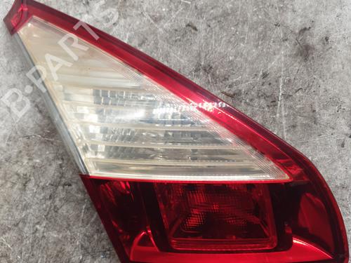 Venstre baglygte bagklap RENAULT MEGANE III Hatchback (BZ0/1_, B3_) 1.5 dCi (BZ09, BZ0D, BZ1W, BZ29, BZ14) (110 hp) 29208508