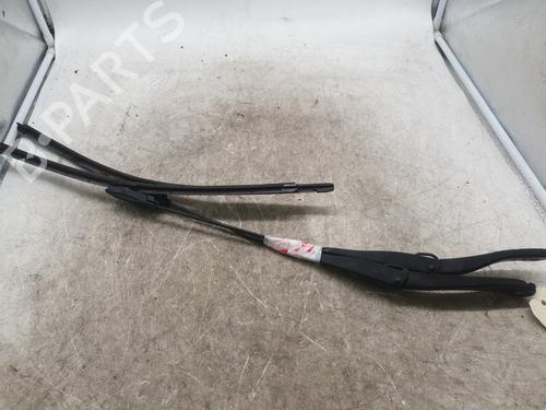 front-windshield-wiper-arm-dacia-sandero-ii-2012-31754841 main image