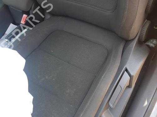 Left front seat VW GOLF PLUS V (5M1, 521) 1.9 TDI | BP38007322C15 - Image 4