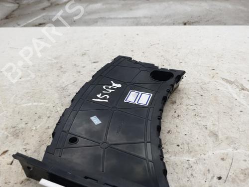 Used Cup/Object holder Cup/Object holder BMW 3 (E90) 320 d (163 hp) 24533582 24533582