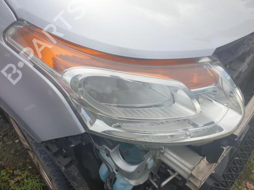 Used Right headlight Right headlight 28497256 28497256