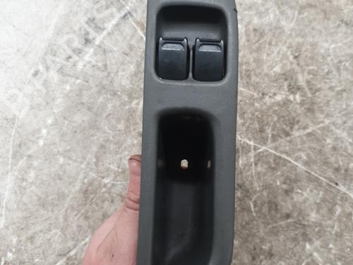 Used Left front window switch Left front window switch OPEL AGILA A (H00) 1.2 16V (F68) (75 hp) 32863713 32863713