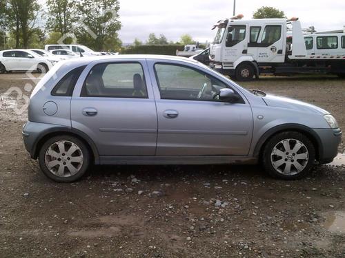 Used Switch Switch OPEL CORSA C (X01) 1.3 CDTI (F08, F68) (70 hp) 22885603 22885603