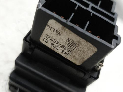 Used Switch Switch PEUGEOT 206 Hatchback (2A/C) 2.0 HDI 90 (90 hp) 22865777 22865777