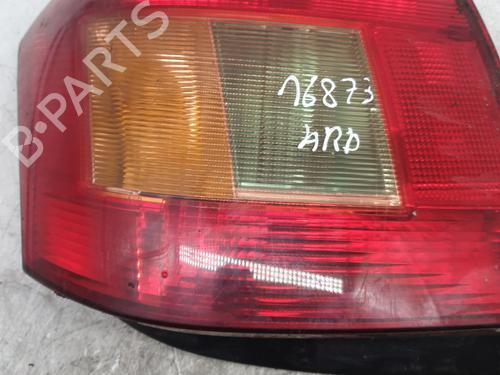 right-taillight-toyota-corolla-_e12_-2001-2002-2003-2004-2005-2006-2007-2008-31940116 main image