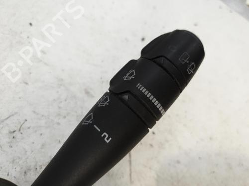 Used Steering column stalk RENAULT CLIO II (BB_, CB_) 1.4 16V (B/CB0P, BB13) (98 hp) 24421966
