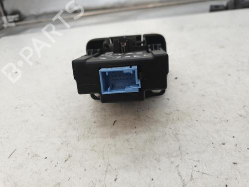 Used Switch RENAULT GRAND SCÉNIC II (JM0/1_) 1.5 dCi (JM1E) (106 hp) 22881511