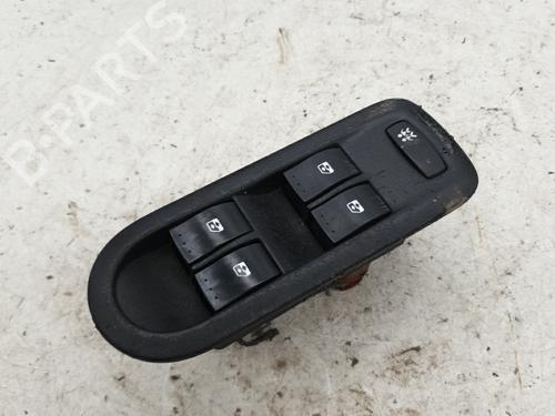 Left front window switch RENAULT MEGANE II (BM0/1_, CM0/1_) 1.5 dCi (BM0F, BM0T, BM2B, CM0F, CM0T) | BP22871333I27 