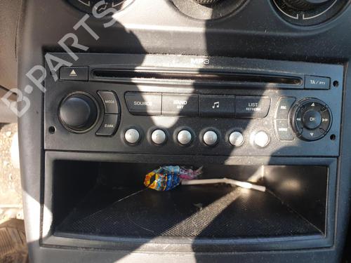 Used Radio Radio 36845742 36845742