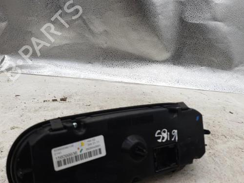 Used Climate control Climate control 22867461 22867461