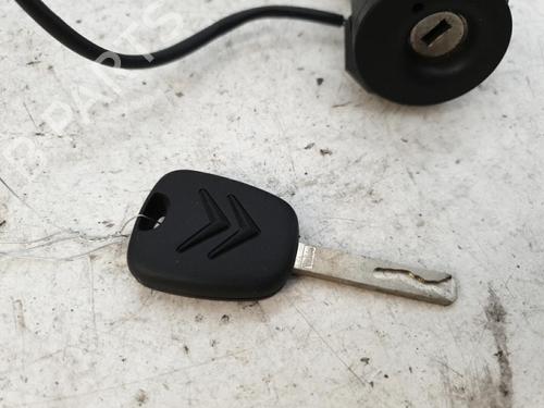 Used Ignition barrel Ignition barrel CITROËN C4 I (LC_) 1.4 16V (88 hp) 22865705 22865705