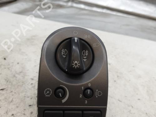 Used Headlight switch JAGUAR X-TYPE I Estate (X400) 2.0 D (130 hp) 22874095