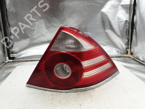 Used Right taillight Right taillight FORD MONDEO III (B5Y) 2.0 16V TDDi / TDCi (115 hp) 22871810 22871810