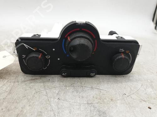 Climate control RENAULT CLIO III (BR0/1, CR0/1) 1.5 dCi | BP24421060I5 - Image 3