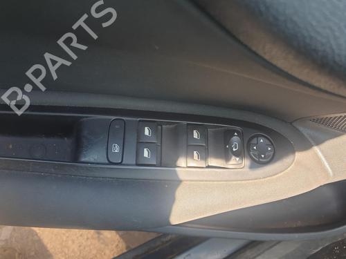 Used Left front window switch Left front window switch 37201773 37201773