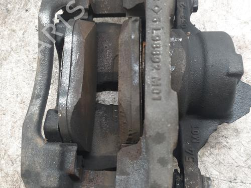 Used Right front brake caliper Right front brake caliper PEUGEOT 2008 II (UD_, US_, UY_, UJ_, UR_, UC_) 1.5 BlueHDI 110 (UDYHSK) (110 hp) 29467607 29467607