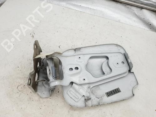 Used Fuel flap Fuel flap DACIA DUSTER (HS_) 1.5 dCi (HSAJ) (90 hp) 25842829 25842829