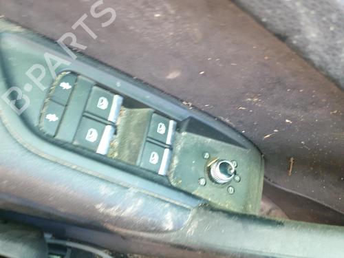 Left front window switch AUDI Q5 (8RB) | BP33653208I27 - Image 2