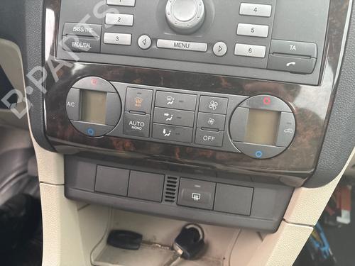 Used Climate control Climate control 39516695 39516695