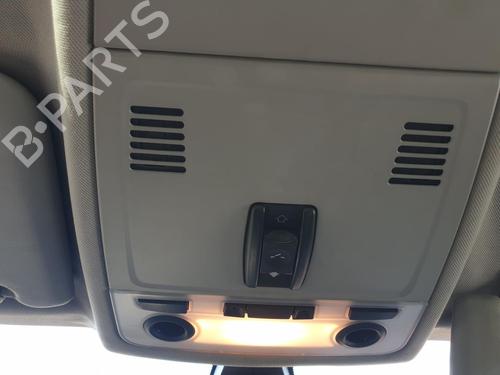 Interior roof light BMW 3 Touring (E91) 320 d xDrive | BP37470654I8 - Image 2