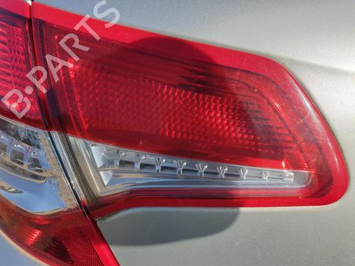 left-tailgate-light-citroen-c4-ii-nc_-2009-25627048 main image