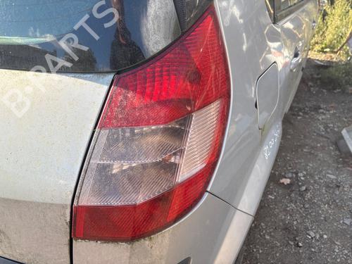 right-taillight-renault-scenic-ii-jm01_-2003-2004-2005-2006-2007-2008-2009-2010-39761341 main image