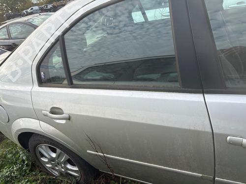 Used Right rear door Right rear door FORD MONDEO III Saloon (B4Y) 2.0 16V TDDi / TDCi (115 hp) 39696474 39696474