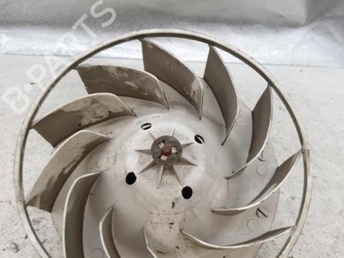 Used Radiator fan Radiator fan RENAULT 4 (112_) 1.1 (1128, S128) (34 hp) 24422623 24422623